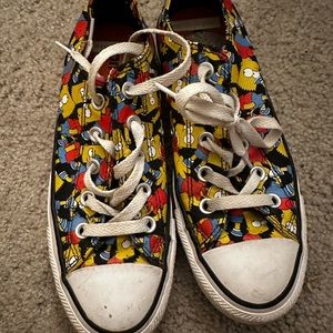 Simpsons Converse size 4